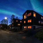 Arctic Seasons Studio Apartment - A Cozy Luxury Escape At The Top Of Tromso