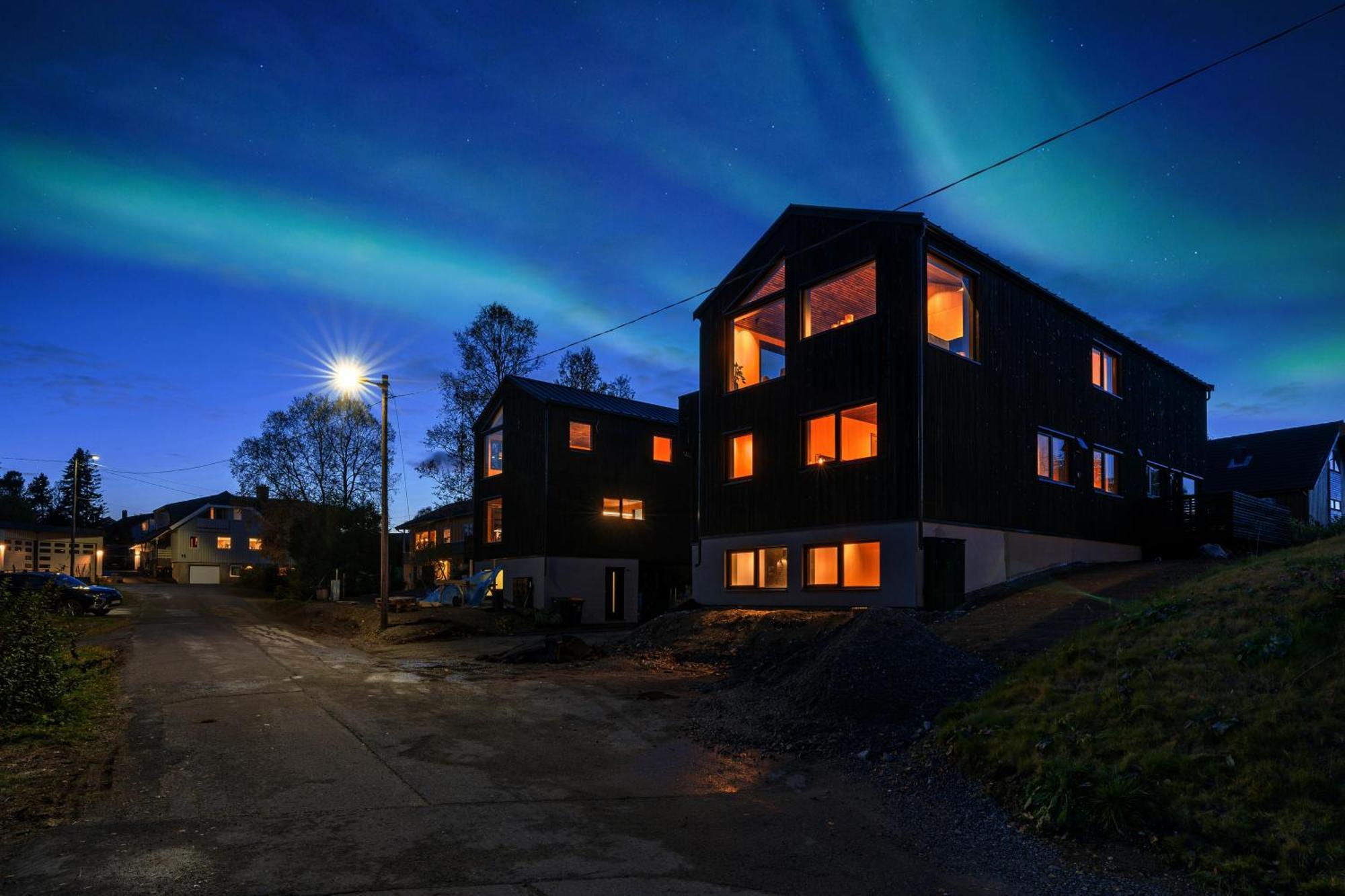 Arctic Seasons - A Cozy Luxury Escape At The Of *